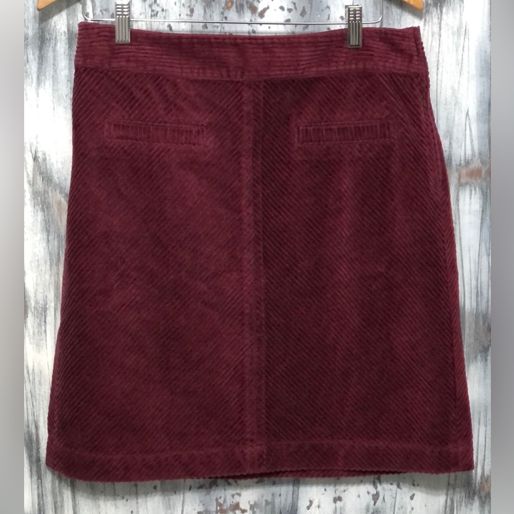 Talbots Burgundy Wide Wale Corduroy Knee Length A-Line Skirt ~NWOT